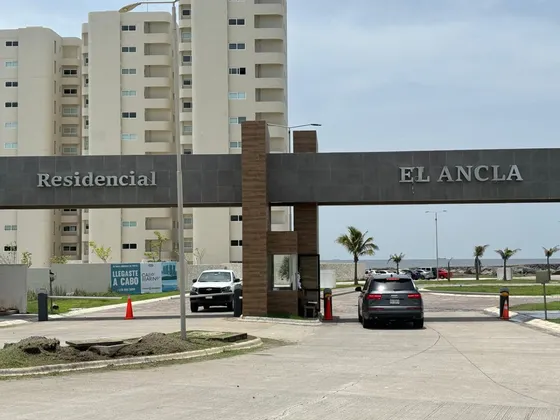 Vive Frente Al Mar, Vive En Torre Aurum Piso 11 En Fraccionamiento El Ancla, Riviera Veracruzana.