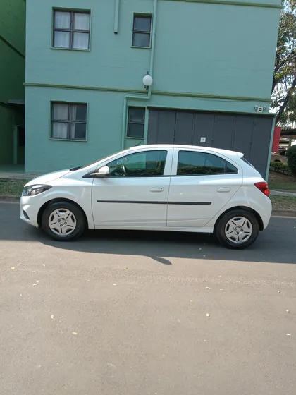 Chevrolet Onix 1.0 Lt 5p
