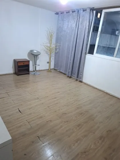 Departamento En Venta De 1 Dorm. En Estación Central