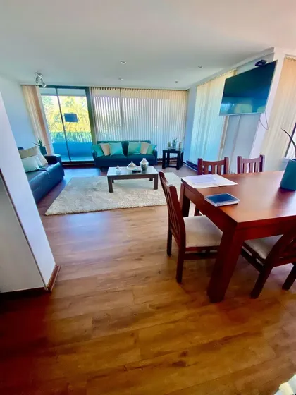 Arriendo Departamento Amoblado En Lomas San Andres