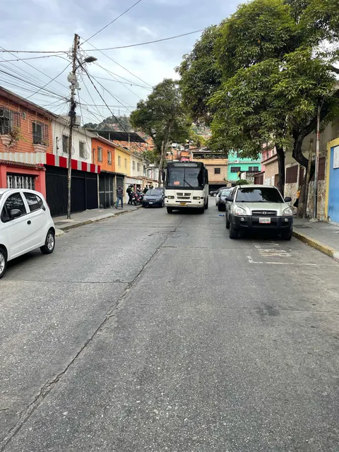 Casa Oportunidad Para Negocio Orilla Calle Av El Cementerio