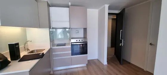 Venta Dpto Impecable 1d 1b/ Eyzaguirre/ Metro Parque Almagro