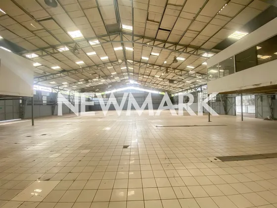 1500 M2 De Bodega En Arriendo 