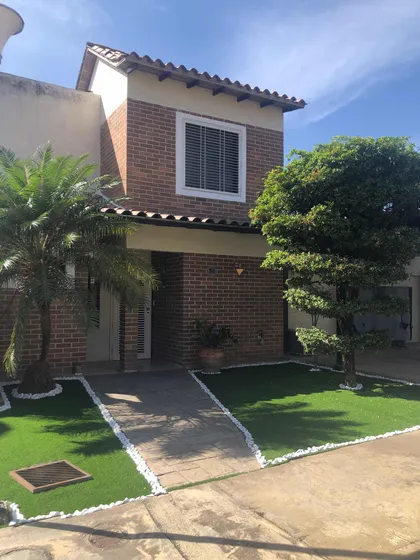 Mt. Venta De Town House En El Rincón. Resd Villa Órense