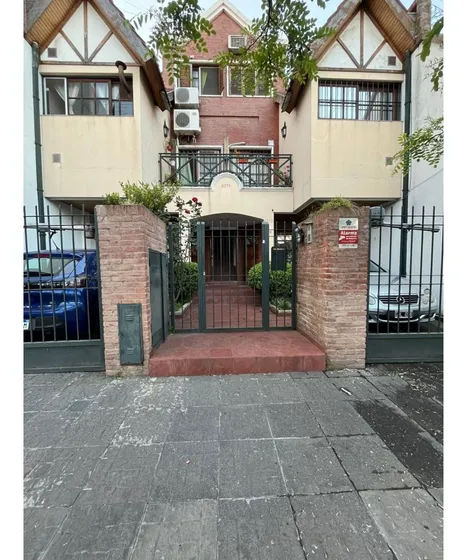Duplex En Venta 3ambientes Con Patio Y Cochera En Villa Lugano