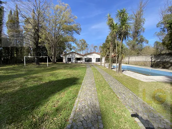Casa En Venta En Estancia San Juan