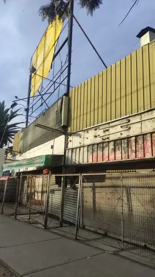 Vendo Amplio Local Comercial. Av Vicuña Mackenna Ampliable A