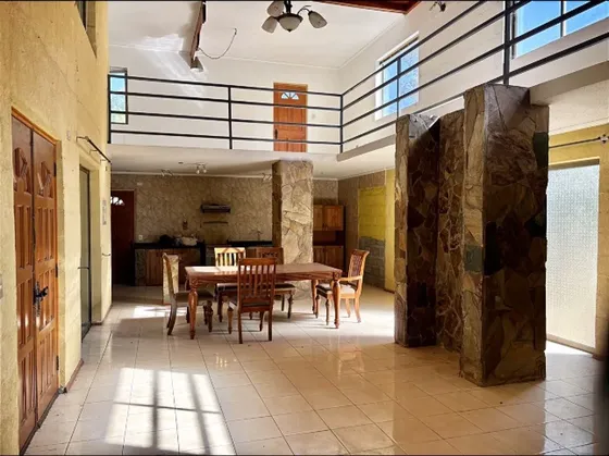 Parcela Con 2 Casas En Venta Acceso A La Laguna Pintué Paine