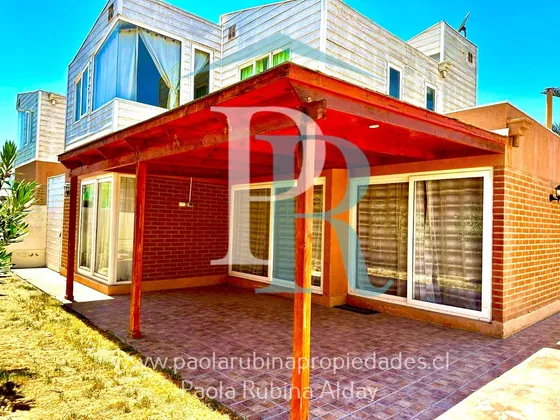Gran Casa En Venta En Exclusivo Condominio