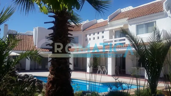 Casa Con 1.500 M2 De Terreno En Condominio Nogales Alto