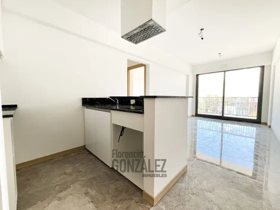 Venta 2 Amb Al Contrafrente Con Balcón