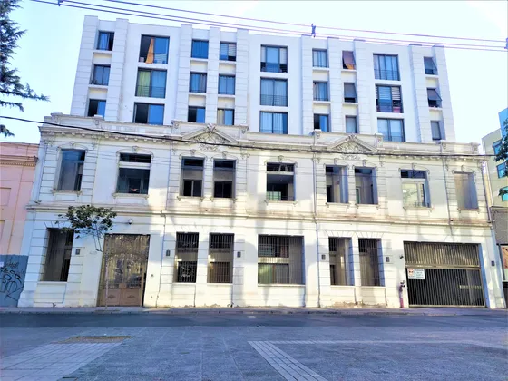 Edificio Harrington Metro Toesca
