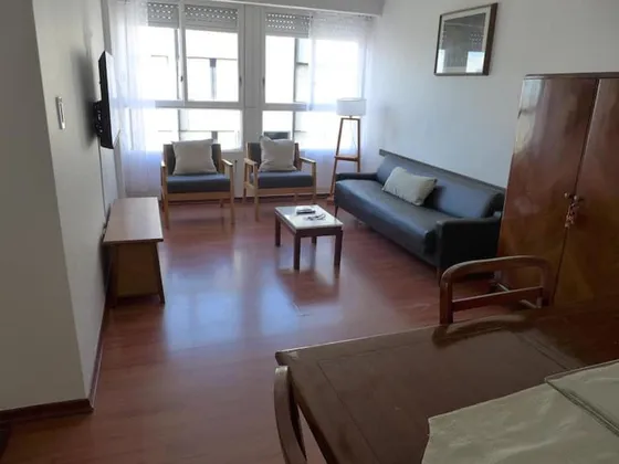 Departamento En Alquiler - 2 Dormitorios 1 Baño - 60mts2 - Monserrat