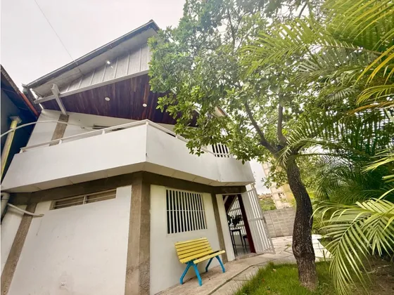 Alquilo Casa Educacional 130m2 San Luis 7641