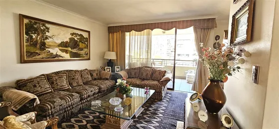 Departamento En Venta De 3 Dorm. En Las Condes