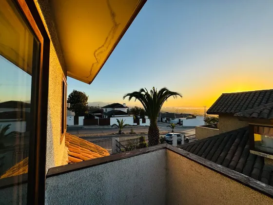 Excelente Y Amplia Casa En San Joaquín
