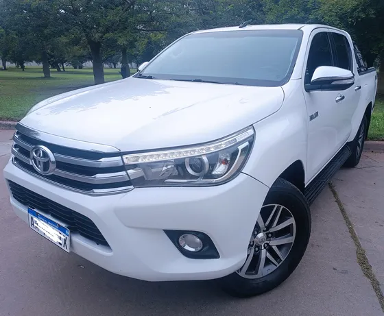 Toyota Hilux Pick-up 2.8 Cd Srx 177cv 4x4 At