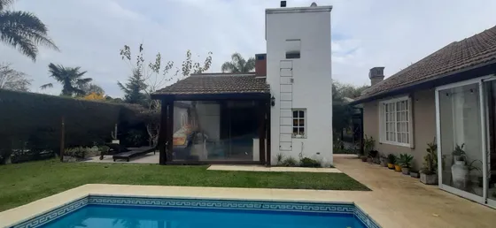 Venta Casa 3 Amb Y Pileta Country Banco Provincia 