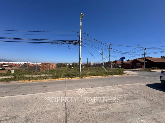 Terreno En Esquina Altamente Transitada Con Proyec...