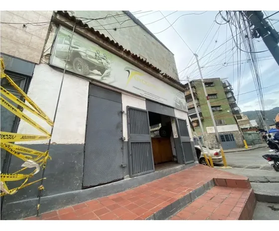 Venta De Local Comercial En Catia 200 M2.cerca Del Bulevar Solo Clientes Directos