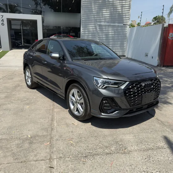 Audi Q3 Sline Quattro 2.0 T 180 Hp