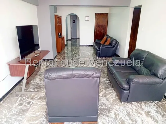 *al/tu  Nuevo Hogar Espera! Apartamento  En Venta Centro Barquisimeto  Lara, Venezuela /arnaldo  López/ #  25-15828/3 D/2 B/ 96 M² 