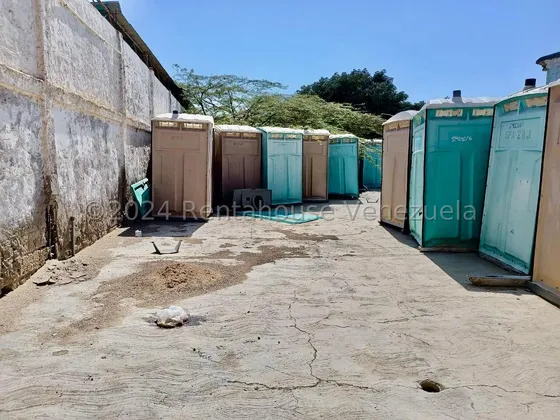  Venta De Galpon Ubicado En Punta Cardón 