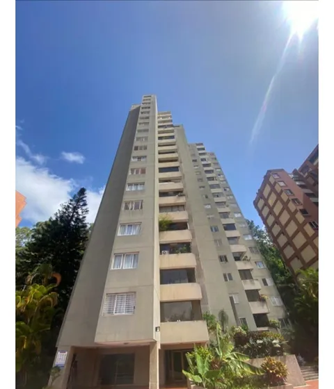 Alquilo Apartamento En Los Naranjos Remodelado 