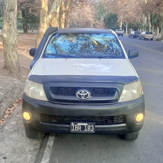 Toyota Hilux Pick-up 2.5 Dx Cab Simple 4x4 (2009)