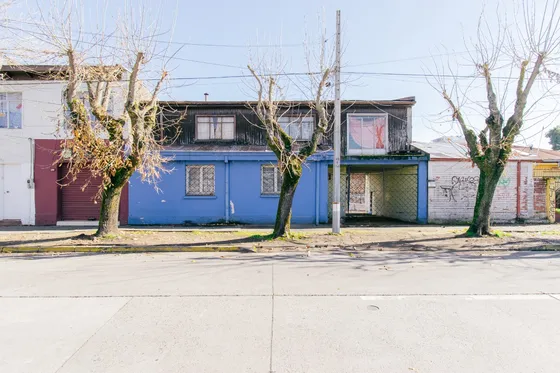 Casa A Pasos Centro Cívico De Chillan 285 M2 Terreno 492