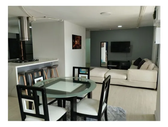 Venta De Moderno Apartamento En La Floresta, Caracas, Bv