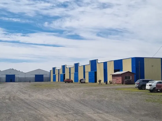 Arrienda Bodegas Cercana A Avda. Las Industrias