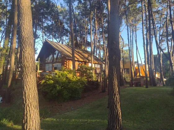 Casa En Venta De 3 Ambientes En Mar De Las Pampas