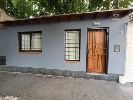 Casa En Venta A Reciclar En Dorrego