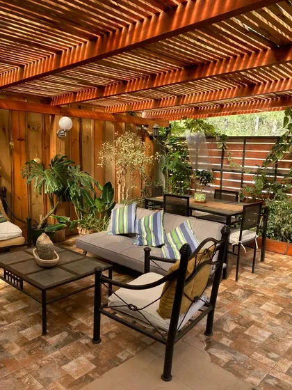 Casas Mas Locales Comerciales