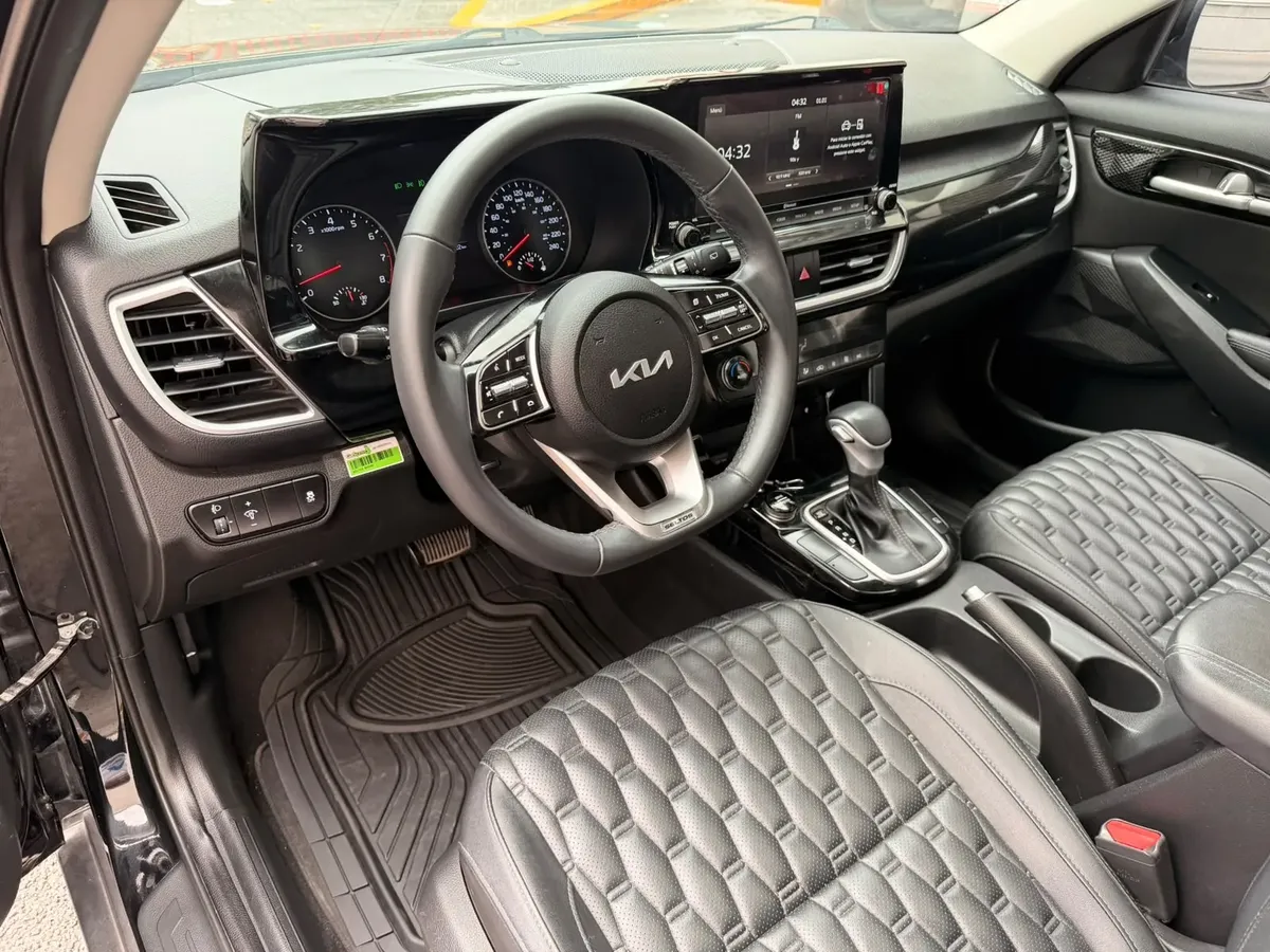 Kia Seltos 2023 Sxl At