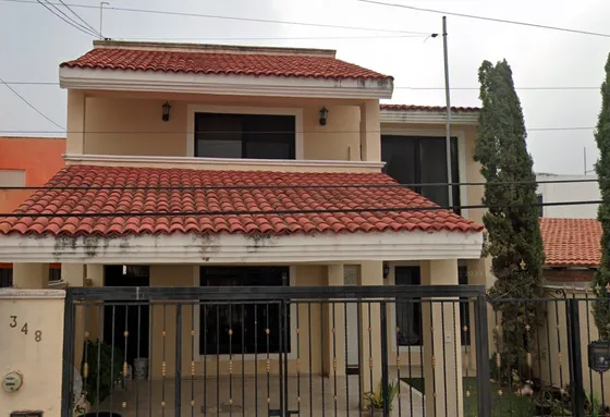 Gran Oportunidad De Inversion - Casa Adjudicada - C. 38 348, Mérida, Yuc.