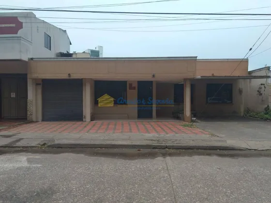 Casa En Venta La Julia, Montería