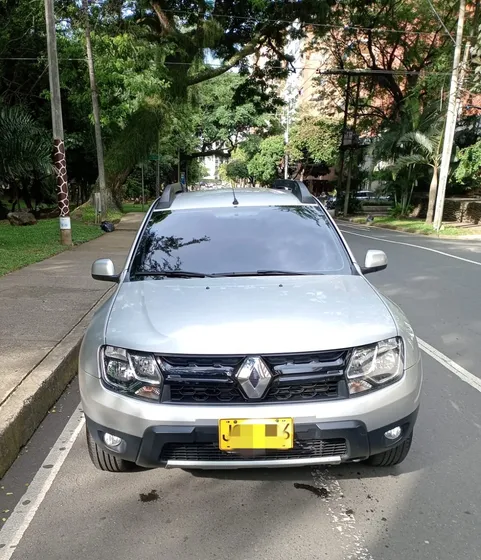 Renault Duster Intense 2.0