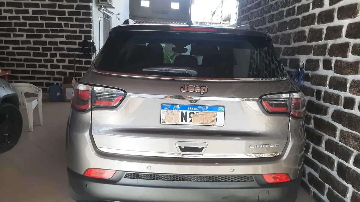 Jeep Compass 2018 2.0 Limited Flex Aut. 5p — foto 4