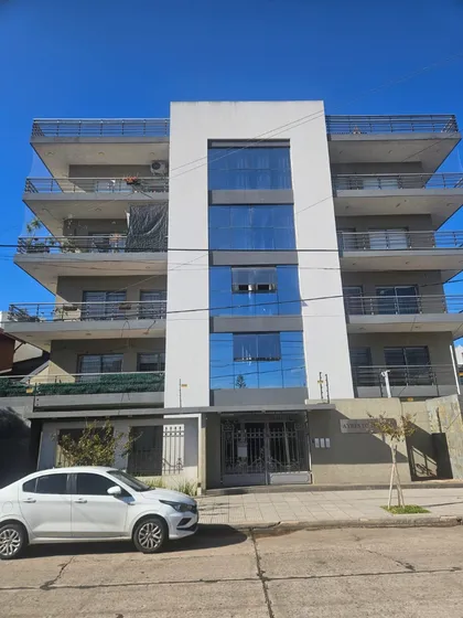 Departamento 4 Ambientes En Alquiler /monte Grande