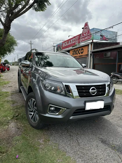 Nissan Frontier Le