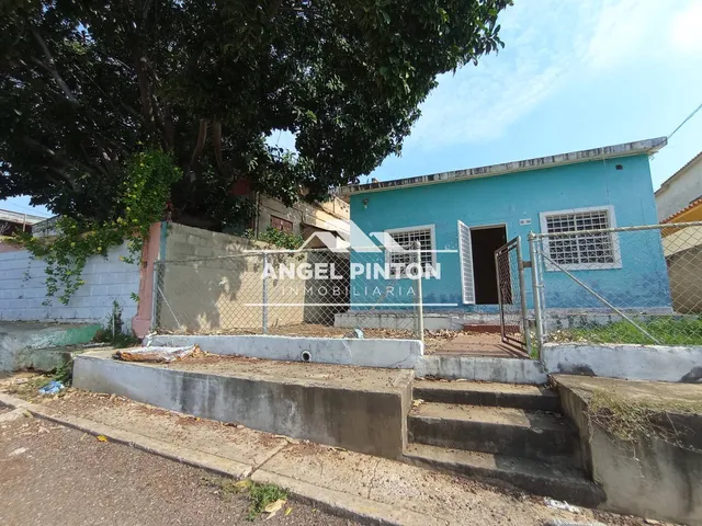 Casa En Venta Valle Frio Maracaibo Api 7123