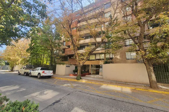 Impecable Departamento Remodelado 3d+2b+1e (92215)
