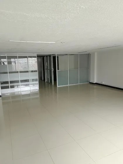 Comercial Local Segundo Piso 