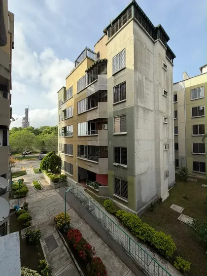 Apartamento De Oportunidad En San Diego Res Paso Real-sl