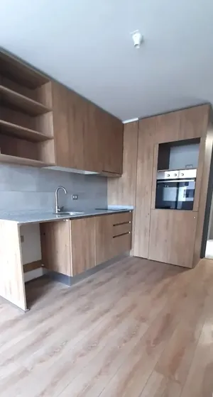 En Arriendo Depto. Calle Santa Elisa- Metro Lo Ovalle