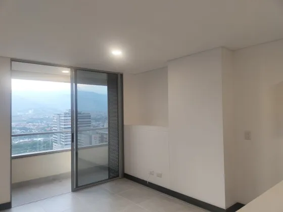 Apartamento En Arriendo, El Poblado