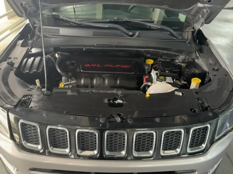 Jeep Compass 2018 2.4 Limited 4x2 At