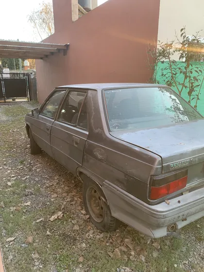 Renault R9 1.6 Rn Aa